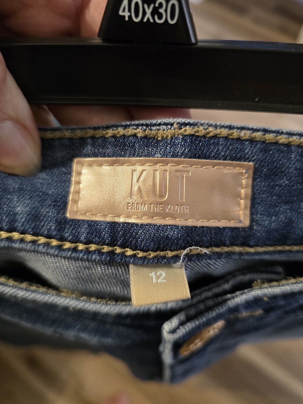 Kut from the Kloth Kelsey Fab Ab Ankle Flare Size 12 NWOT - Picture 9 of 9